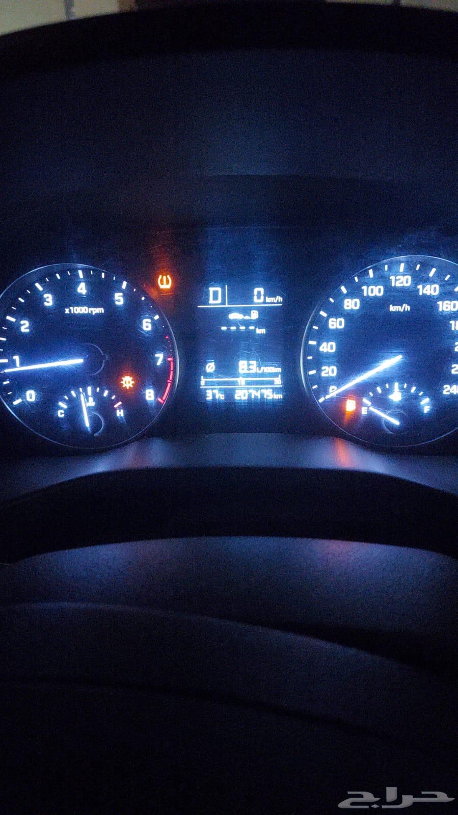 One-way trip from Khamis Mushait to Riyadh to Dammam64197162815617111