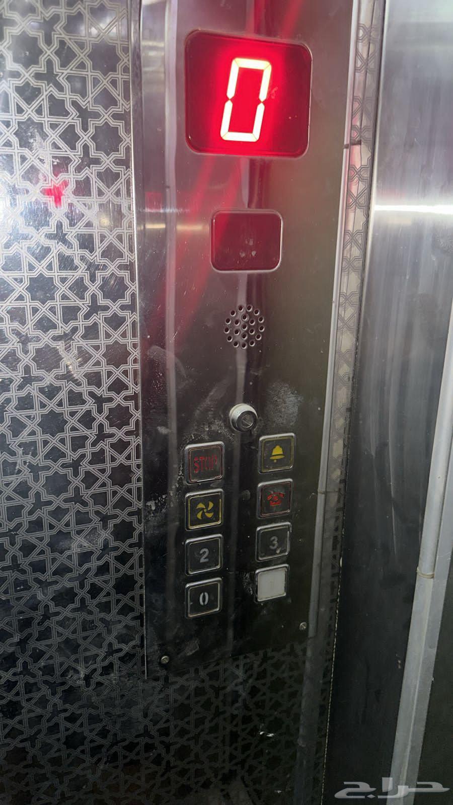 بيع وشراء المصاعد المستعمله64197385787907114