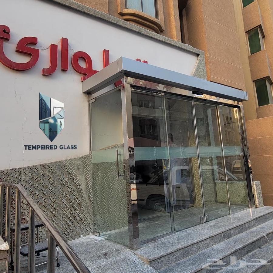 خدمات تركيب وتوريد زجاج السكريت شاورات واجهات محلات تجارية64198459207427113