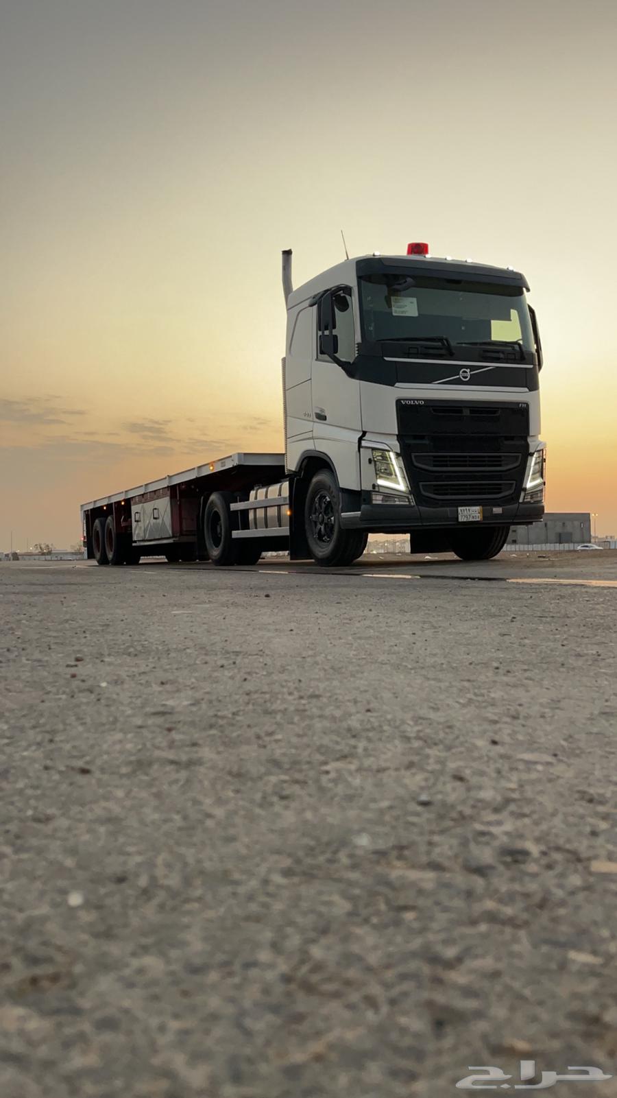 سطحه جوانب داخل الجنوب وخارجه ارقم تحت64199789021442110