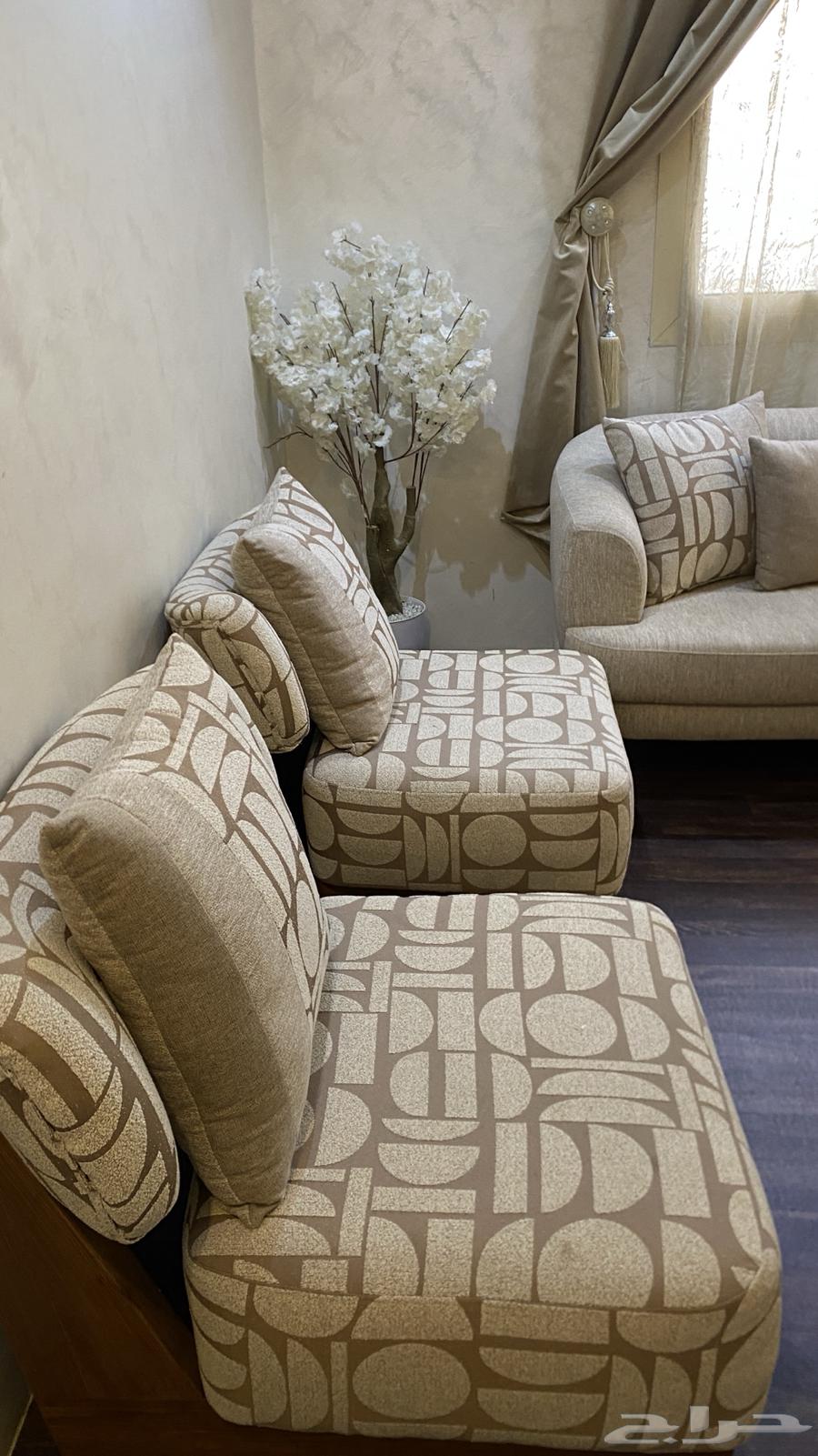 طقم كنب تفصيل64200205448195110