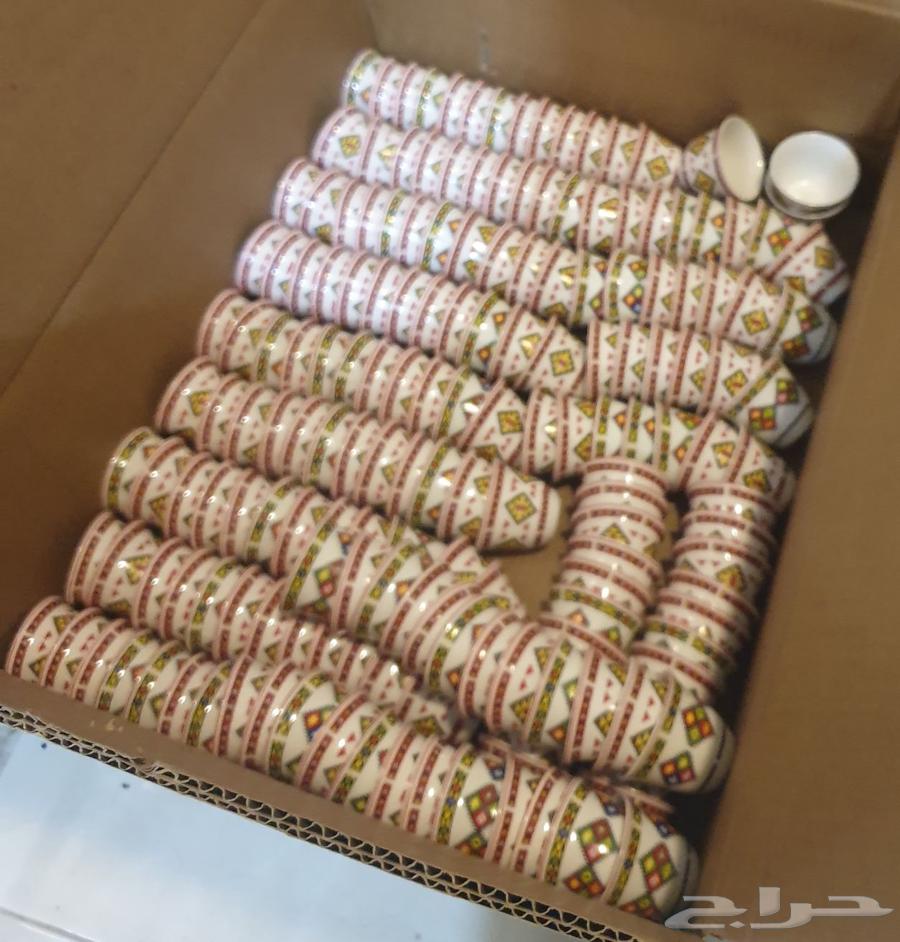 للبيع فناجين جديده نقشه تراثيه عندي تسع درازن64488796644227111