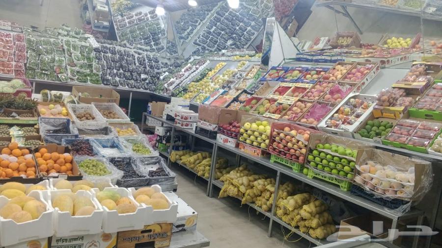 محل خضار وفواكة للتقبيل عمر المحل 30سنة64159715128193112