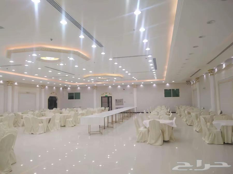 قصر للتقبيل بمحافظه. رماح بسعر مغري بسبب السفر لامريكا بع64158970678529110