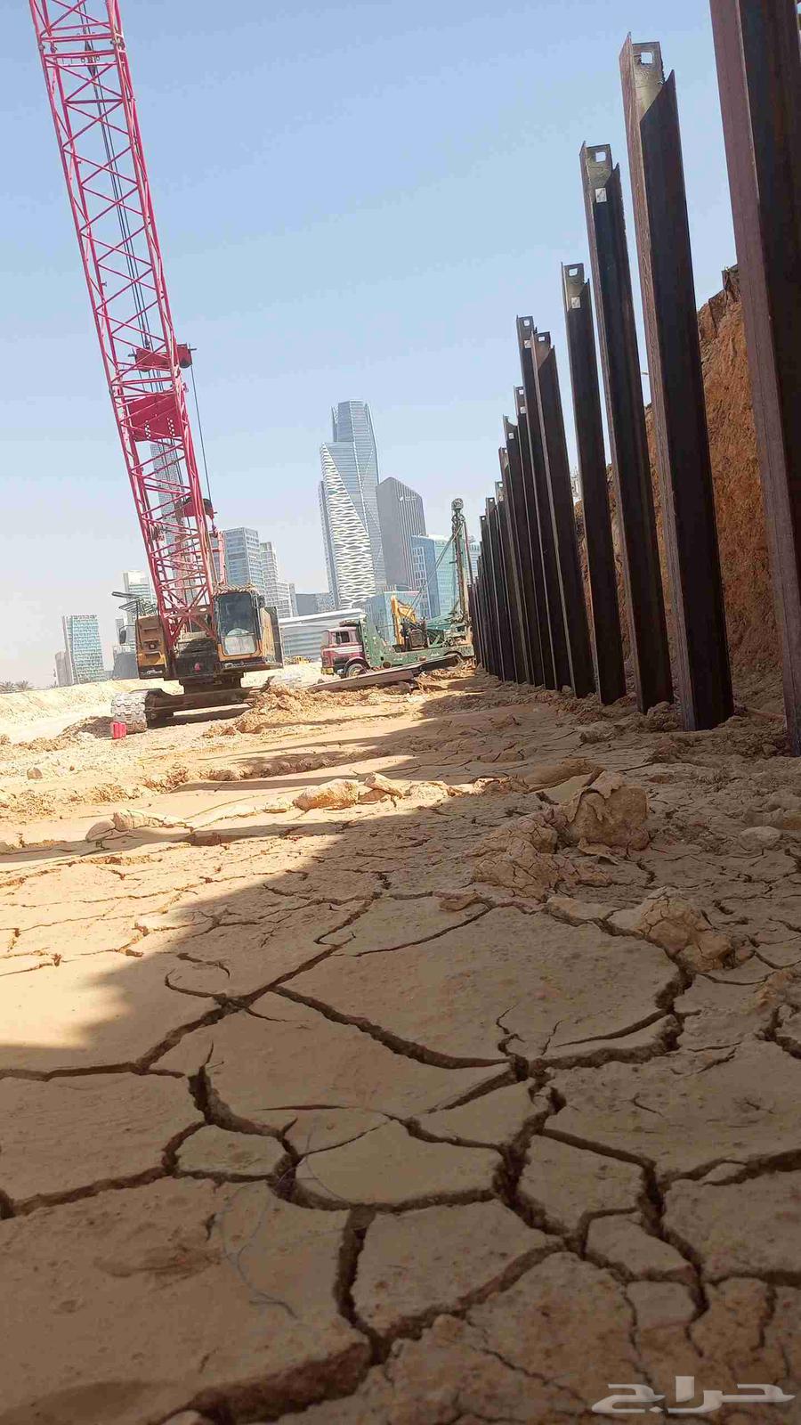 Excavation of retaining walls64199557728513110