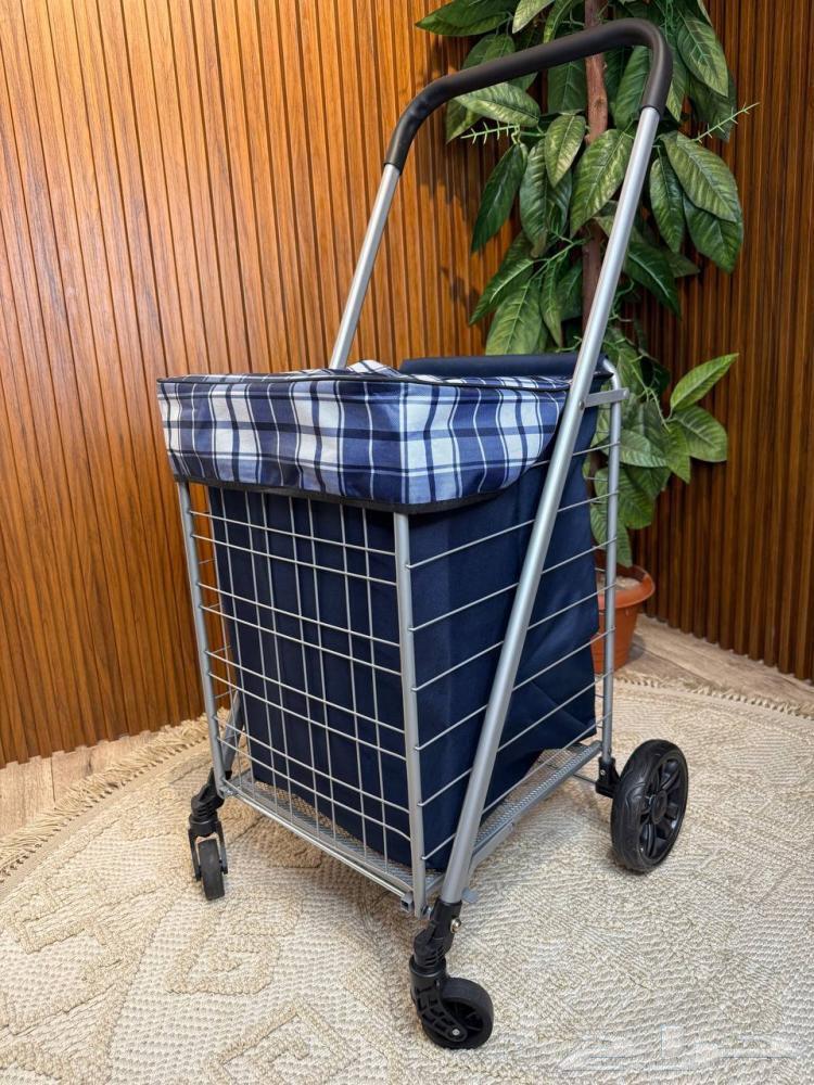 عربة تسوق قابلة للطي مع كفرات بألوان مختلفة64521582616707114