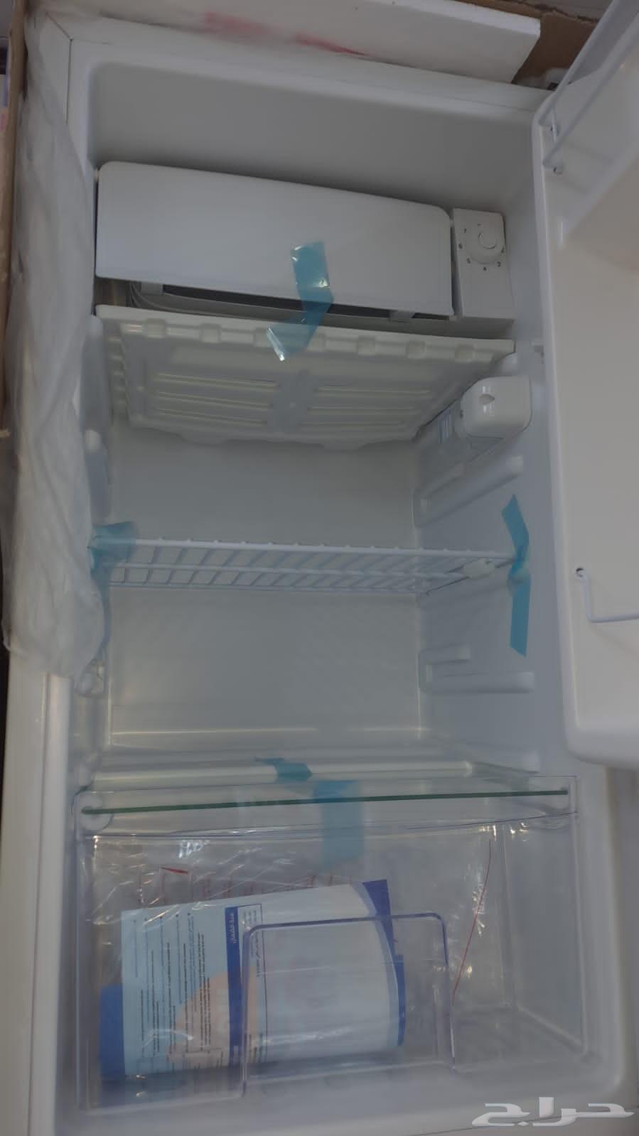 عروض ثلاجات ارو صغيره مكتبيه او غرف نوم الكميه محدوده64406347187841112