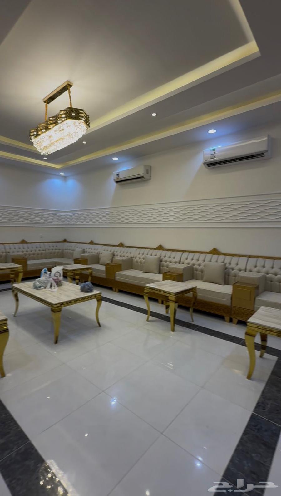 للبيع فيلا رقبه حي الخزامى البيع مليون وخمس ميه كاش فقط64159212309635113
