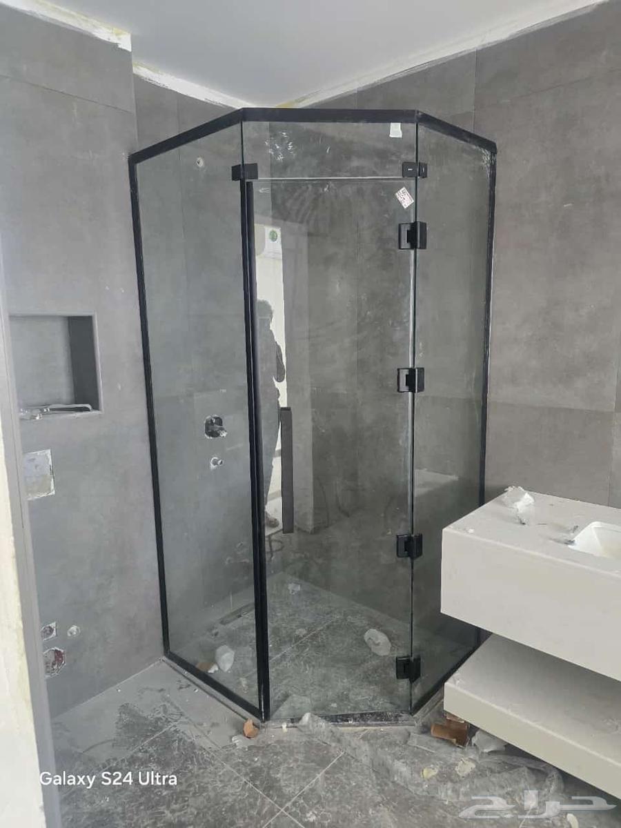 Scratch glass64191293072643110