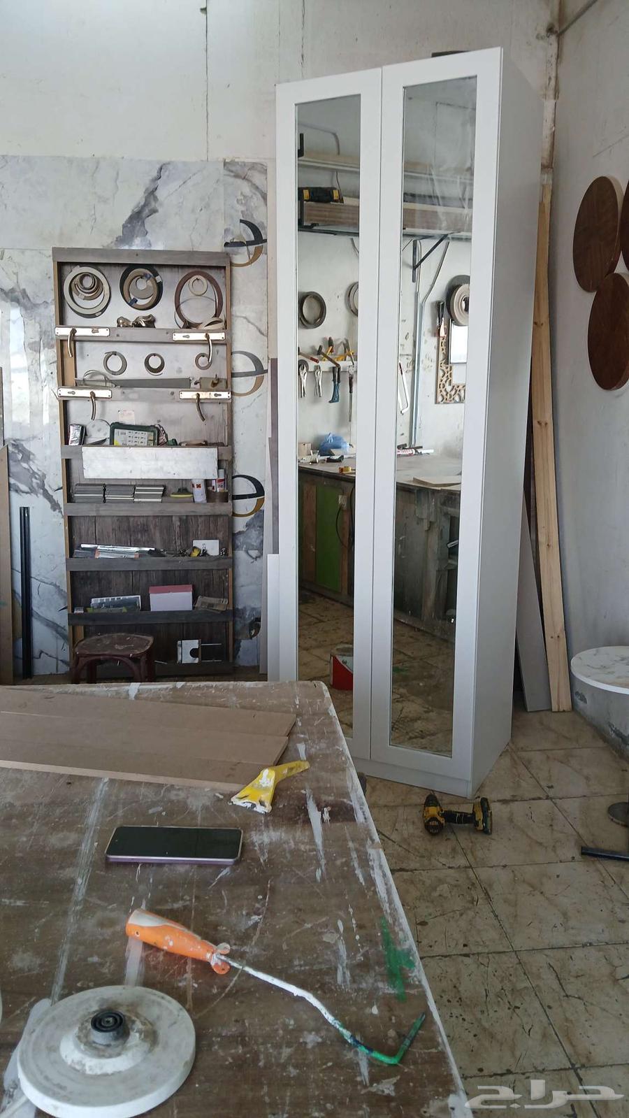 Decorative Carpenter64201684892289110