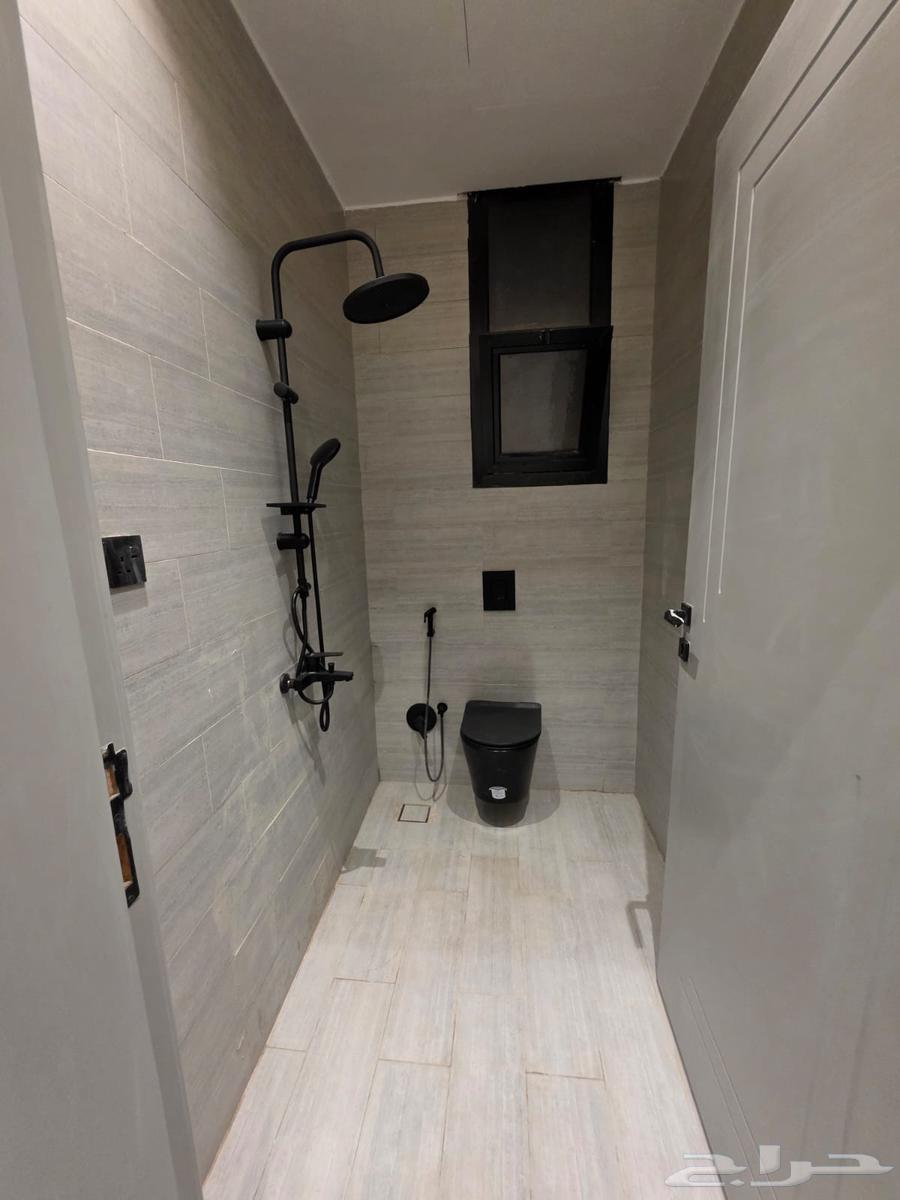 استديو للايجار حي الرمال جديد دور ارضي64160908225411114