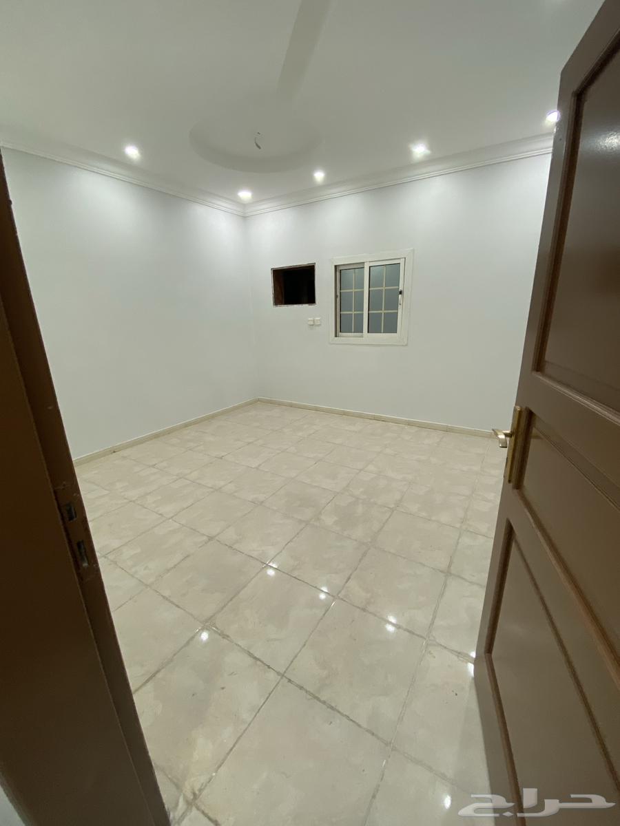 شقة عوائل للايجار ( حي النخيل )64159956669699114