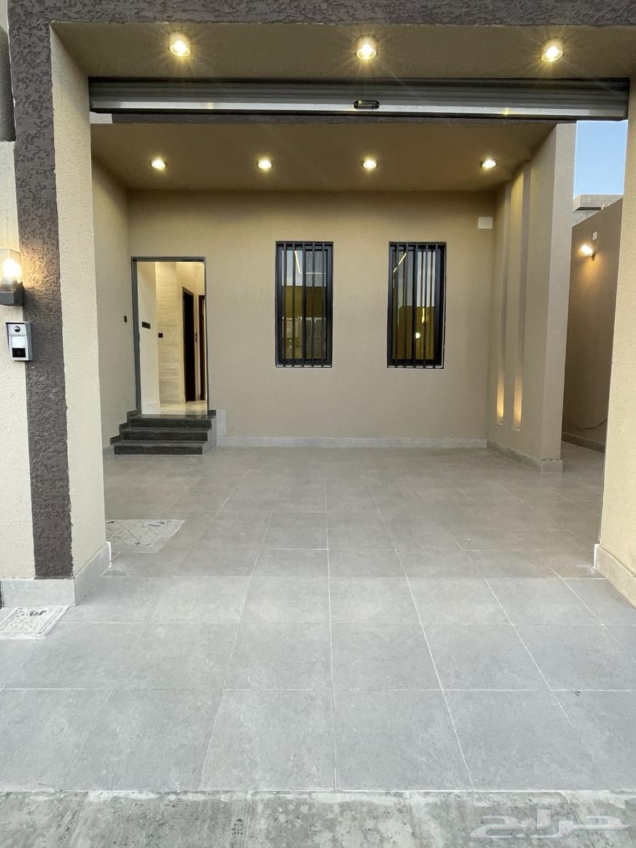 للبيع شقق ارضيه بباكيه سياره تشطيب ممتاز ابها حي الزهور64159956761731112