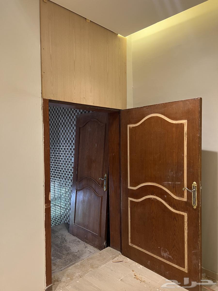 نجار ابواب تصنيع وتركيب وصيانه64201682938754111