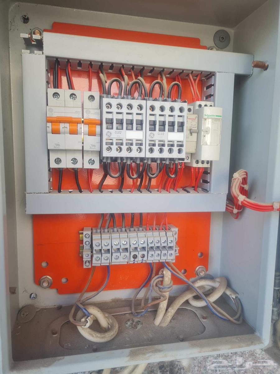 فني كهربائي احترافي64202125691393111