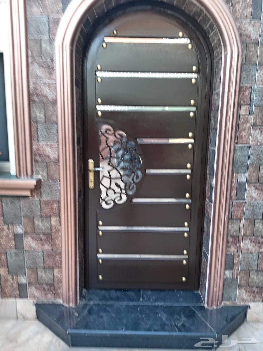 معلم دهانات اخشاب64202123922179111