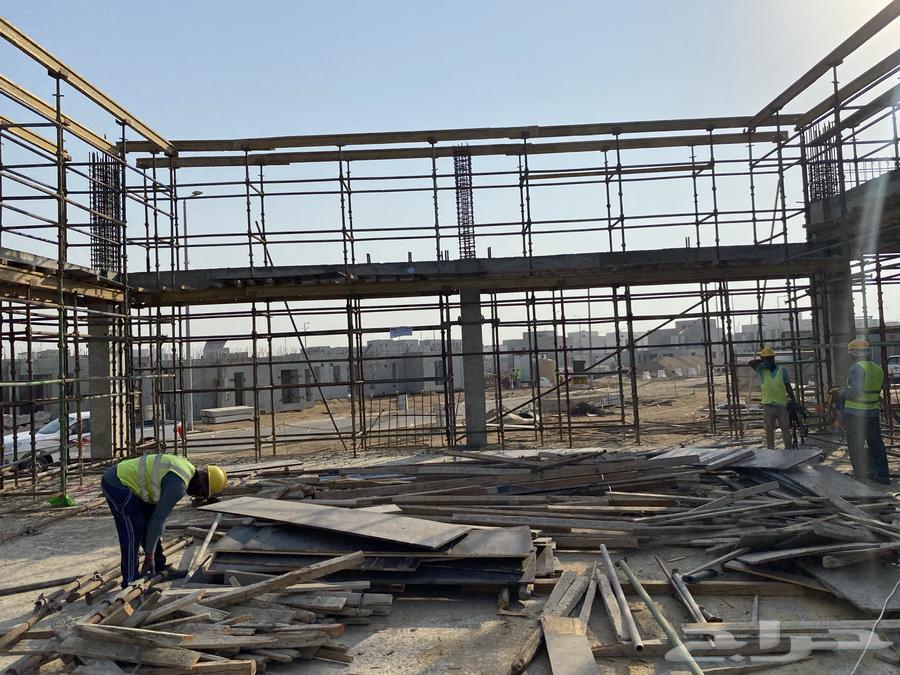 Metal scaffolding and metal structures for ceilings, facades, and cladding64202524737667112