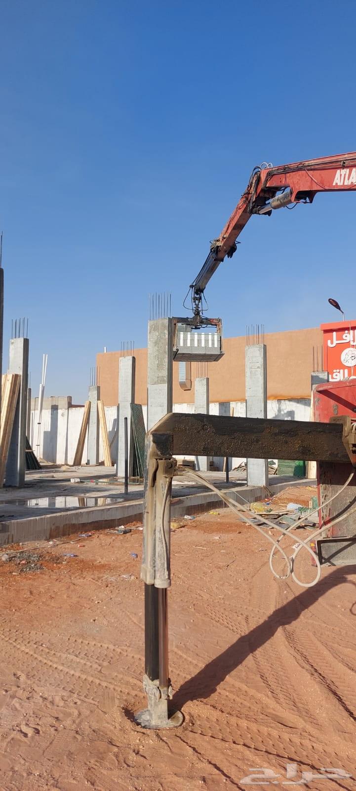 General construction contractor for restoration projects64592177572099112