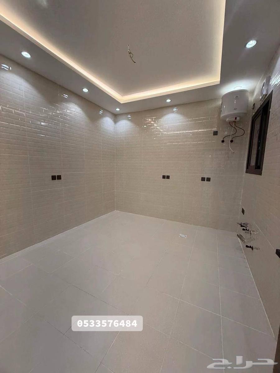 فلل نص ارض حي الصفا للبيع بسعر 900 الف64160434125441114