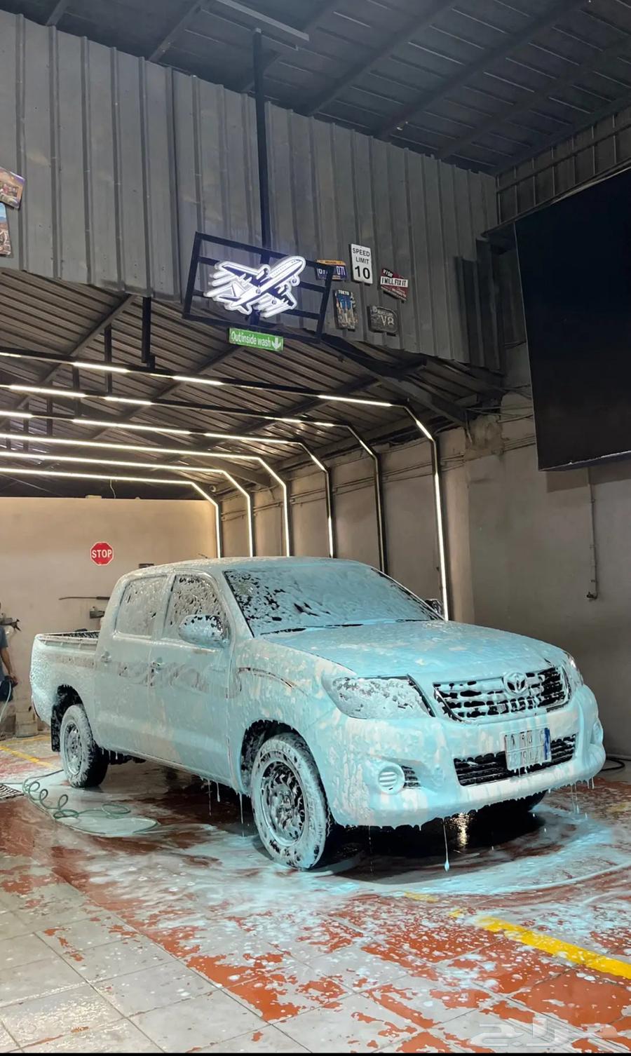 مغسلة سيارة للتقبيل على شارع رئيسي وعام بالقنفذة64164975946369110