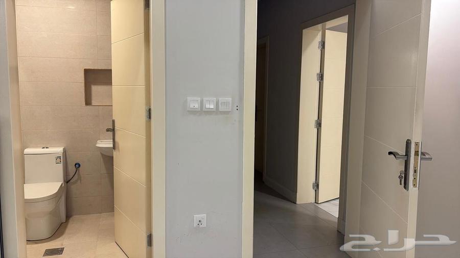 شقة فاخرة ثلاث غرف وصالتين الريان64161166819329114