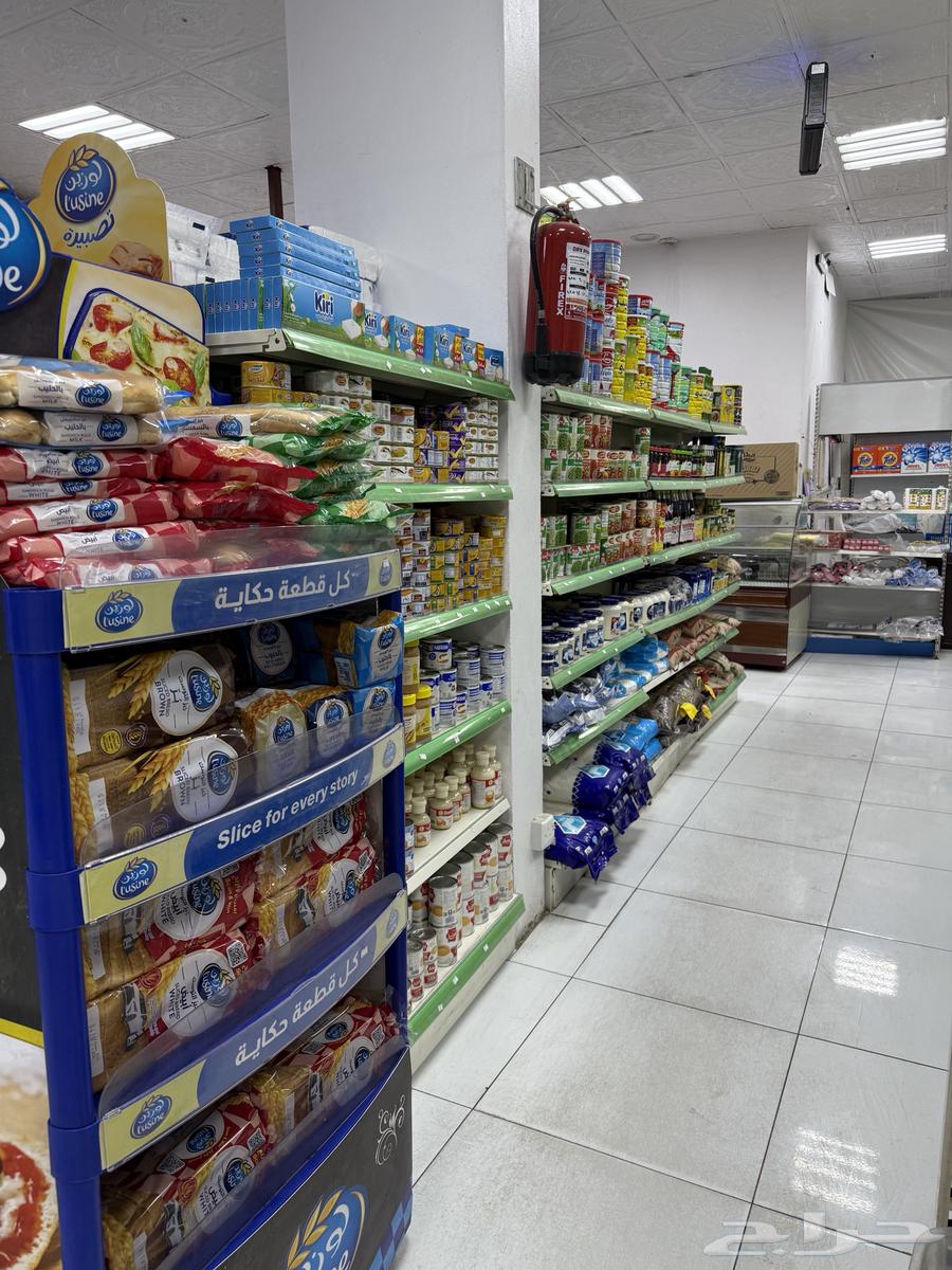 بقالة للتقبيل64165193472257112