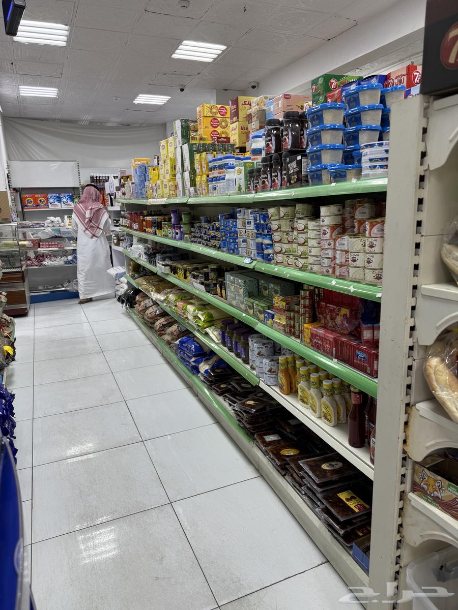 بقالة للتقبيل64165193472257113