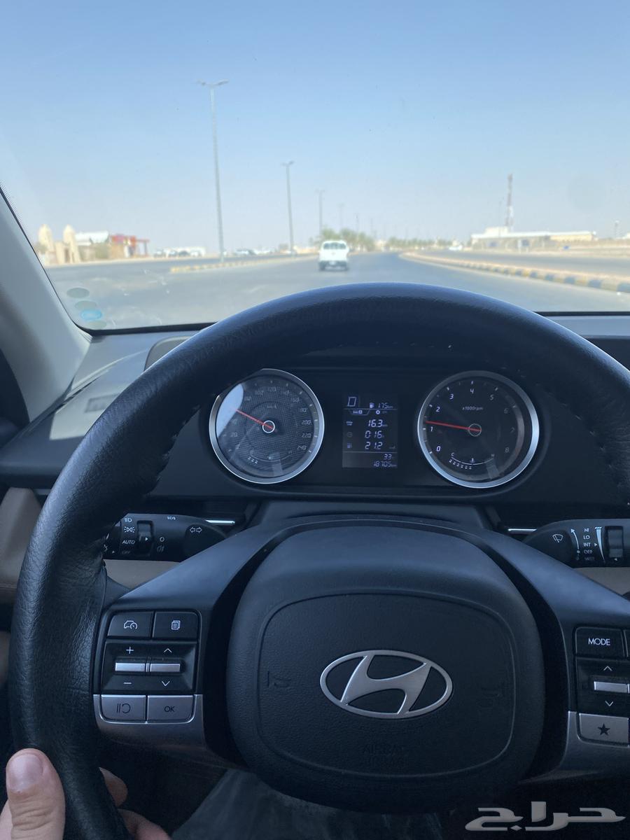 مندوب توصيل64203857314690110