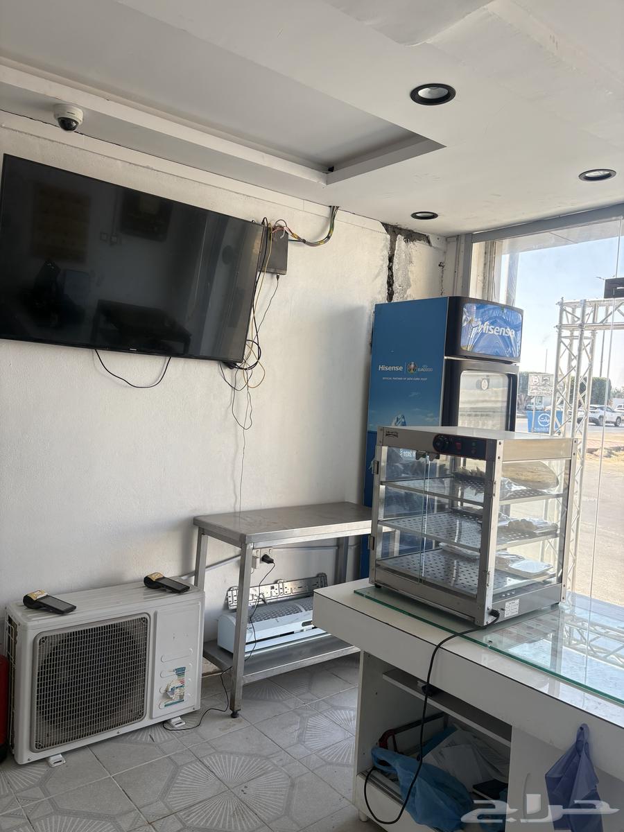 محل باغراضة لتقبيل او البيع64160909091715113
