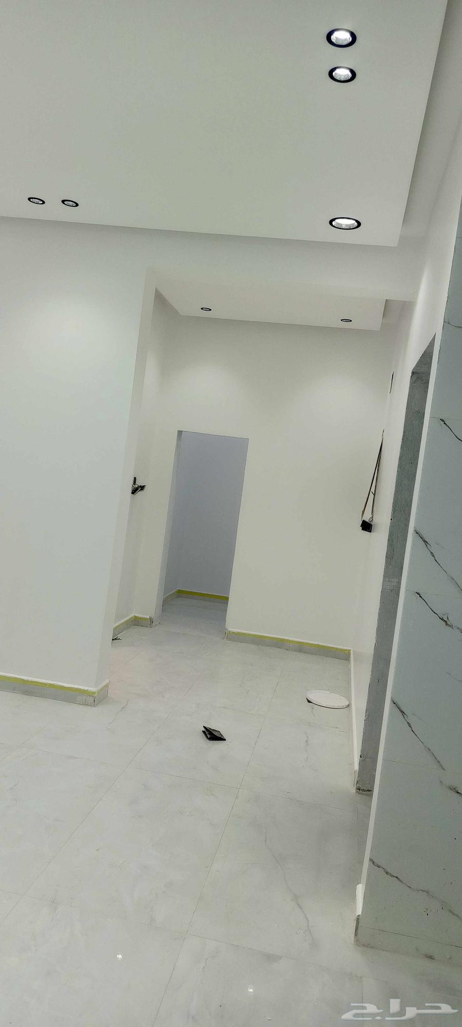 Painting, decoration, and insulation for roofs and tanks64204091660674111