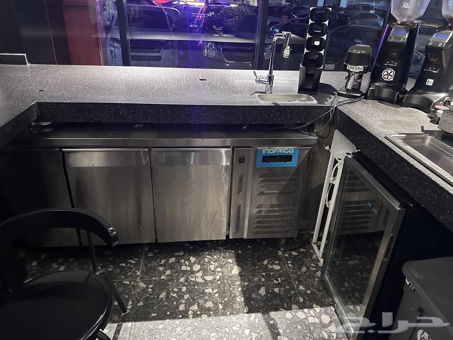 كافيه للتقبيل بالسلام64161165186177111