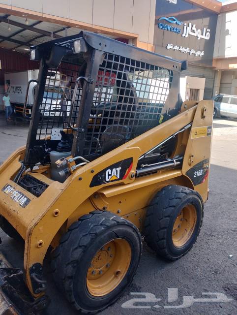 Bobcat rental with a dump truck by the hour64204093647619110