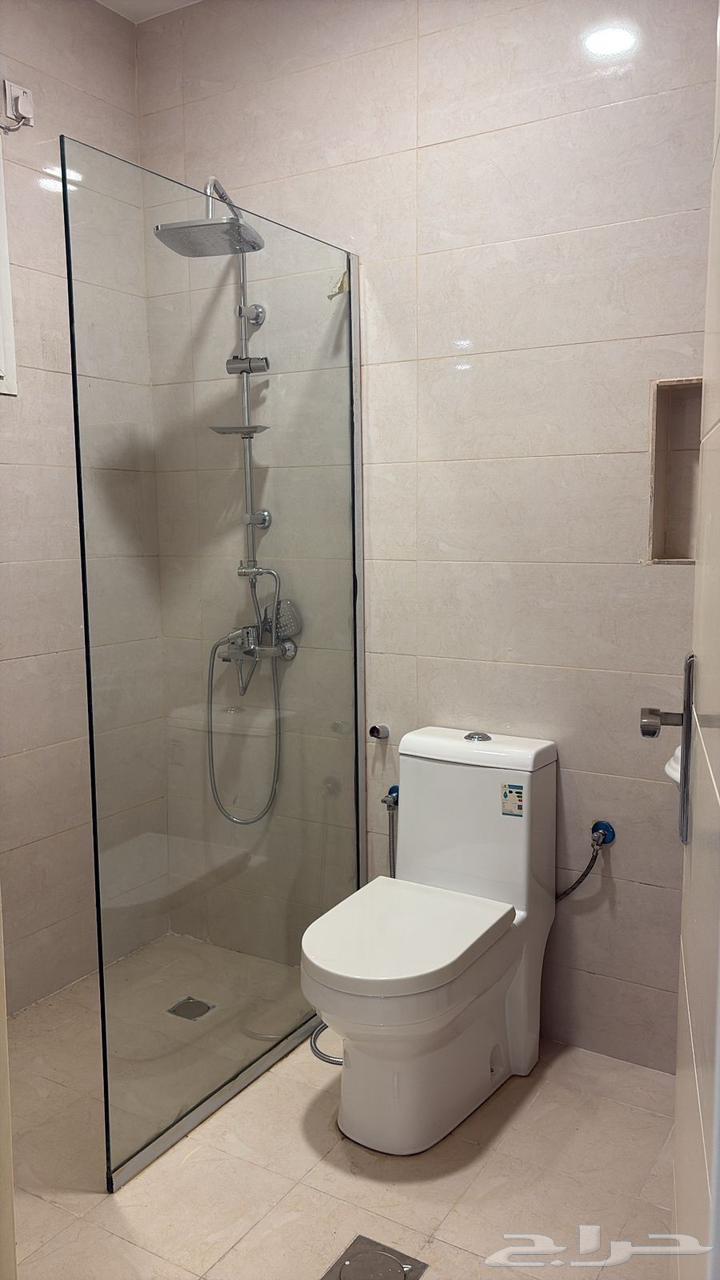 شقة فاخرة ثلاث غرف وصالتين الريان64161166819329112