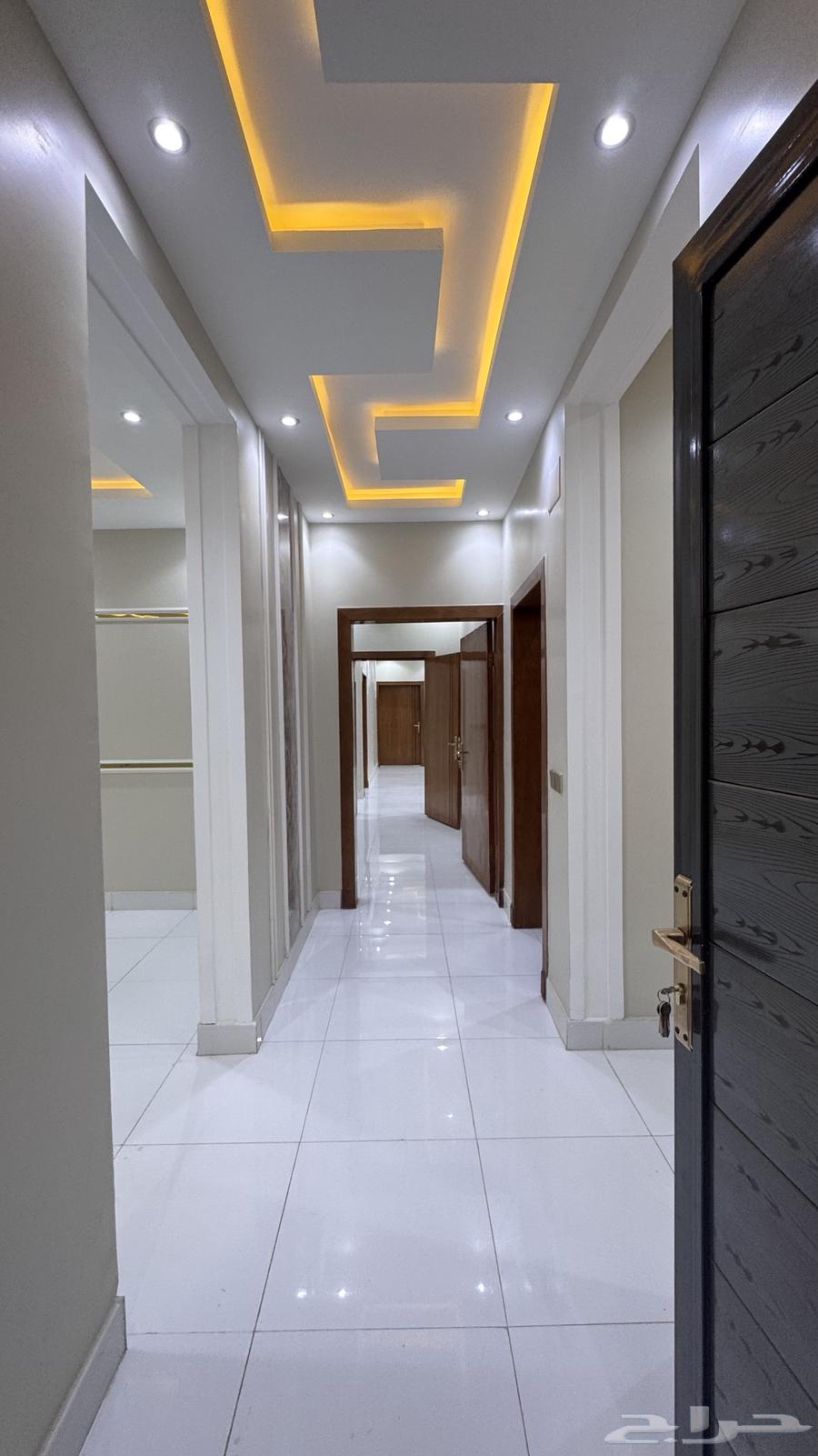 Ground floor for sale, 6 rooms with courtyard, 520,000 SAR in Al Mahalah, Abha64165392034689114