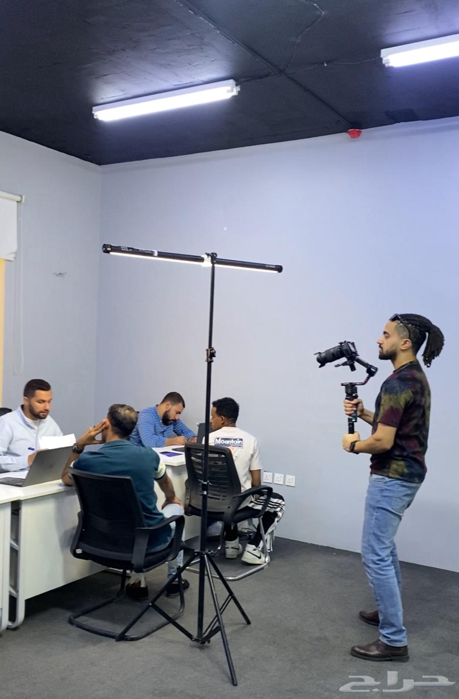 تصوير احترافي لجميع العقارات والفعاليات - جودة عالية64205787984897113