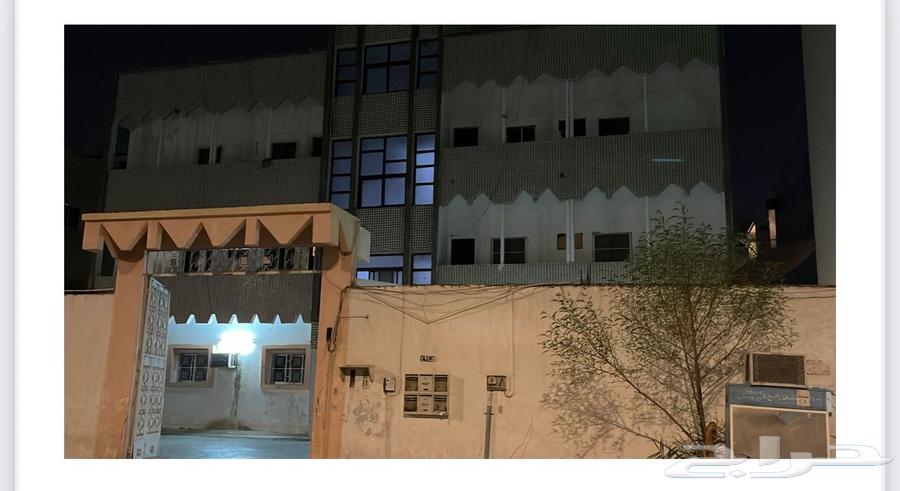 عمارة مؤجره للبيع مكة الرصيفه داخل الحد64173107856001110