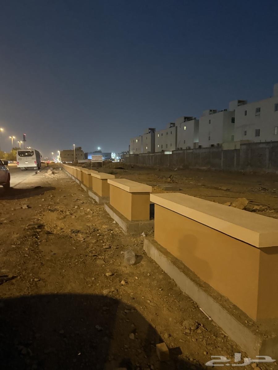 Fencing vacant lands and projects64206647612547114