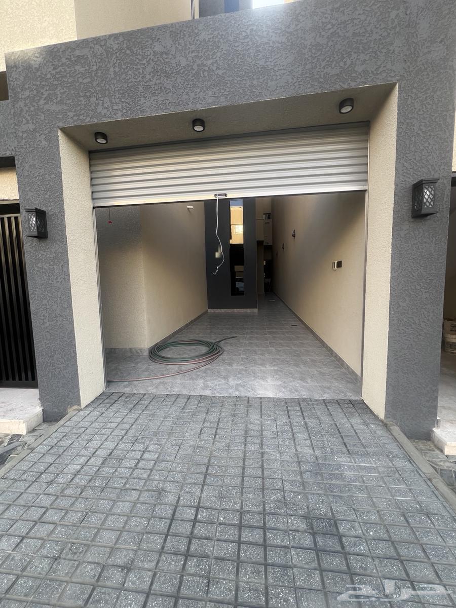 للبيع شقة ارضية فاخرة خلف مستشفى السعودي الالماني64173331105922111