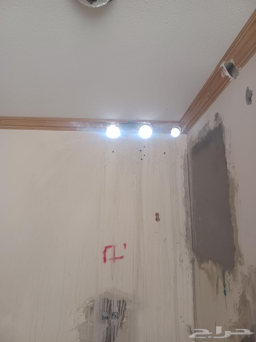 Concrete cutting and breaking walls for opening frames64206844611201111
