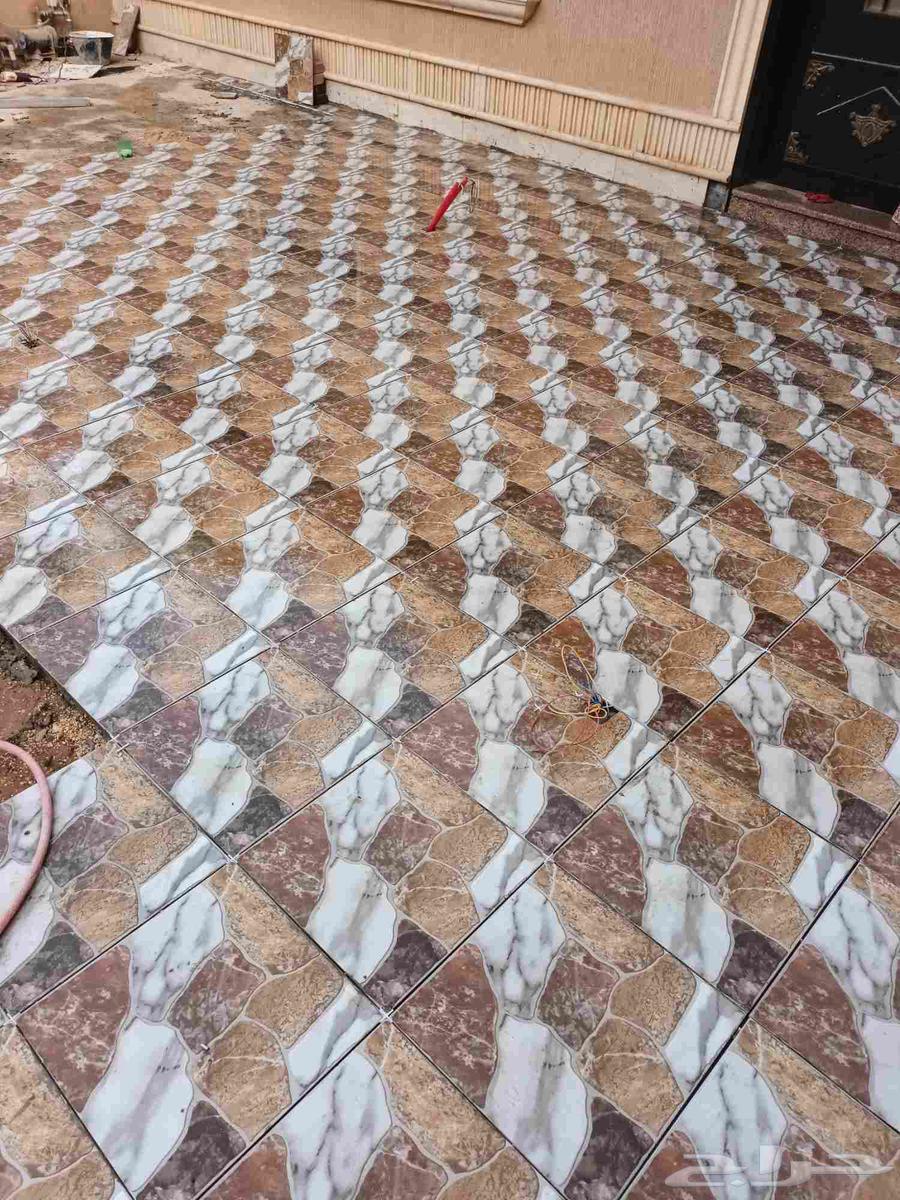 Ceramic tile layer building restoration64206845997058110