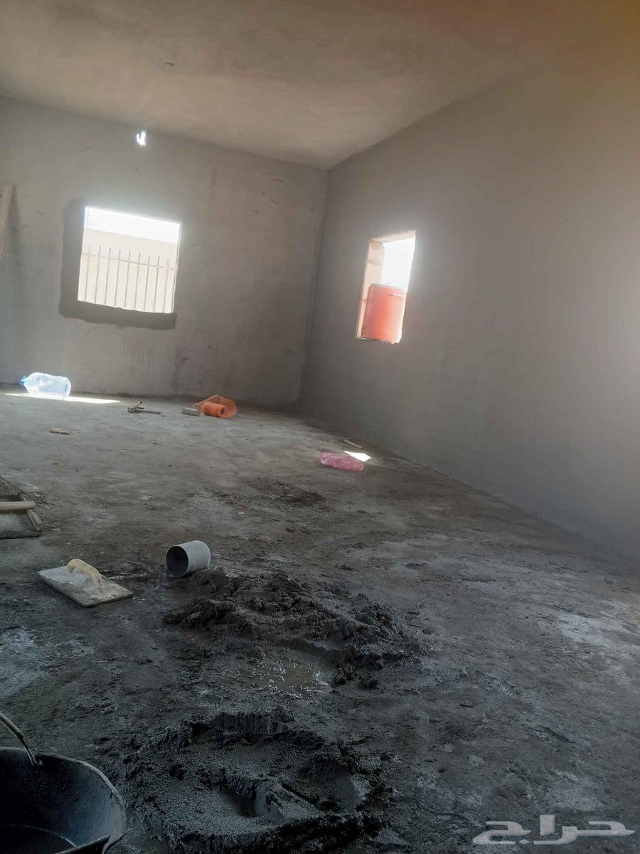 Egyptian plasterer available in Mecca for skirting, corners, tiling, leveling, and caulking64205591740033114
