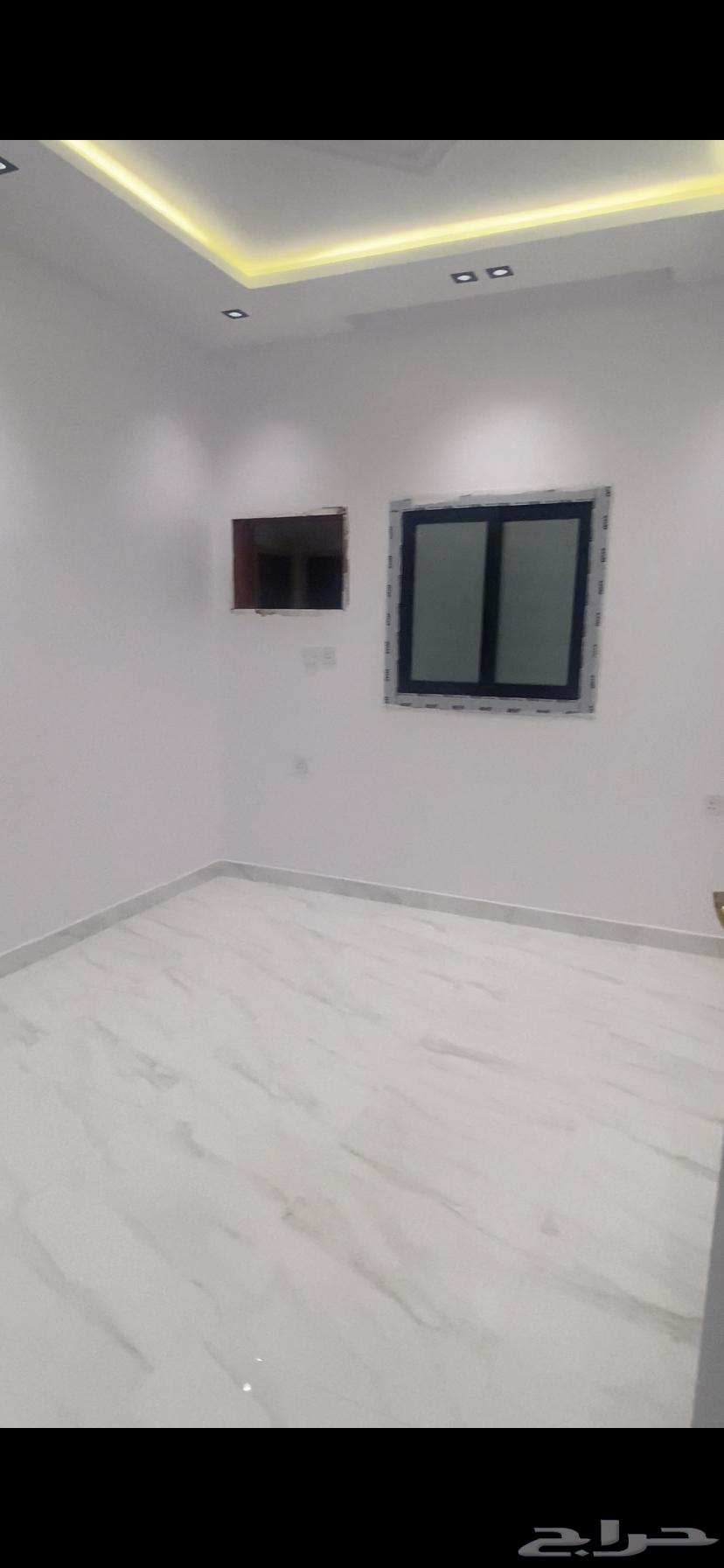 شقة للاجار مودرن جديدة مكونة من أربع غرف وصالة64170428514818114