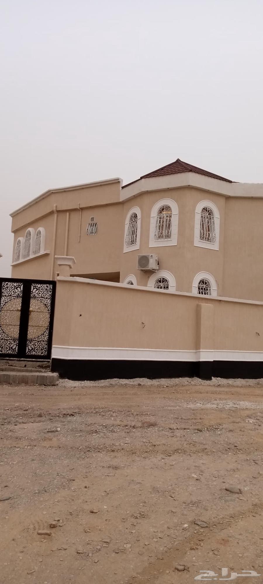 Plaster decorations, paint and all types of restoration64206844904449111