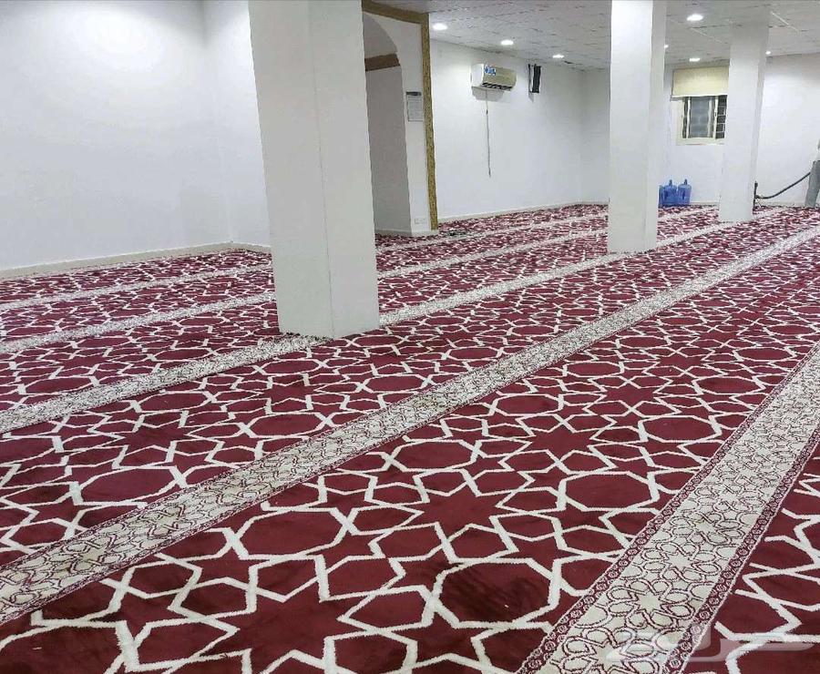 Carpet installer specializing in the installation of carpets64207697513091110