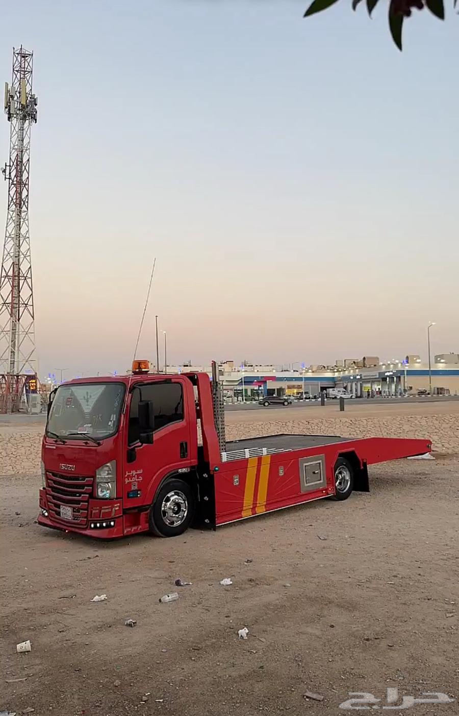 Badir's flatbed for transporting cars64208362485379110