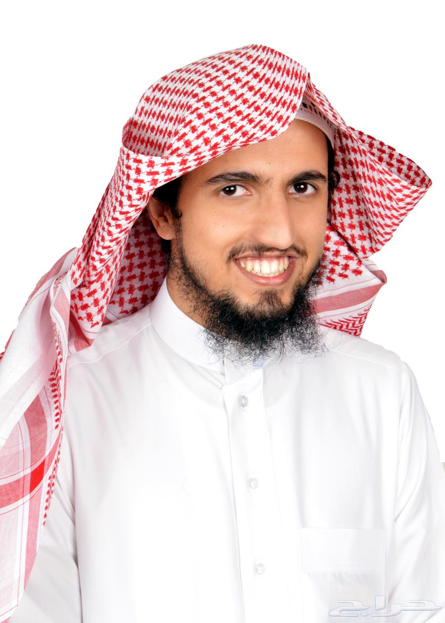 محامي مرخص ومستشار قانوني64208803332481110