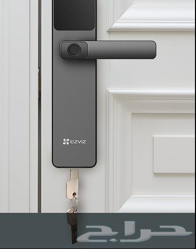 Smart lock installation engineer for all types of door locks64209431727618114