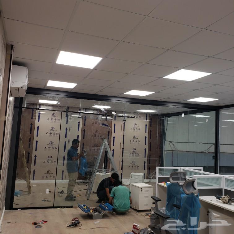 Supply and installation of frosted glass for office facades, partitions64208361940611112