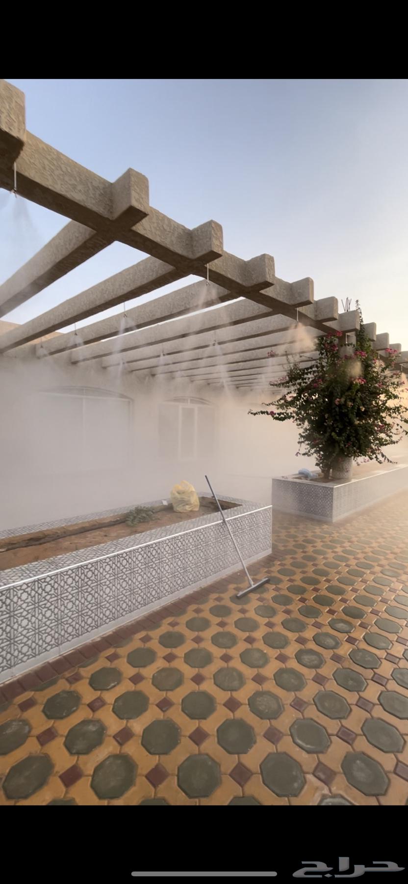 Fog mist columns fans sanctuary and garden64239593606275112