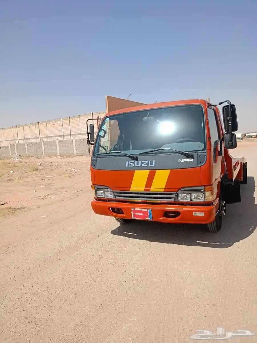 Looking for a flatbed driver with a light transport license64208803728131110